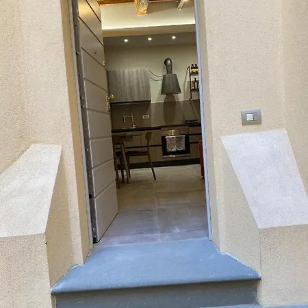 Nuovo Centro Citta Vicino Piazza Anfiteatro - Parcheggio Biciclette Lukka